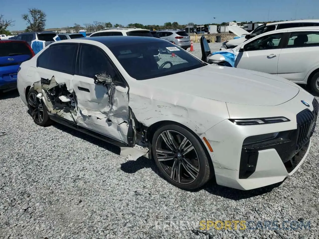4 fotografías del automóvil dañado WBA23EH05PCN58157 BMW 7 SERIES 2023