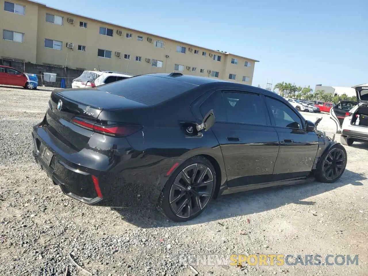 3 fotografías del automóvil dañado WBA23EH09PCM61561 BMW 7 SERIES 2023