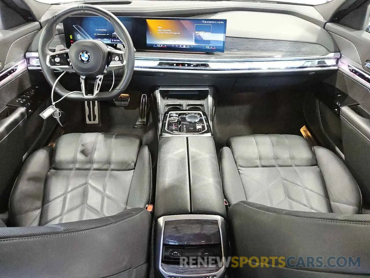 8 fotografías del automóvil dañado WBA33EH08RCS18086 BMW 7 SERIES 2024