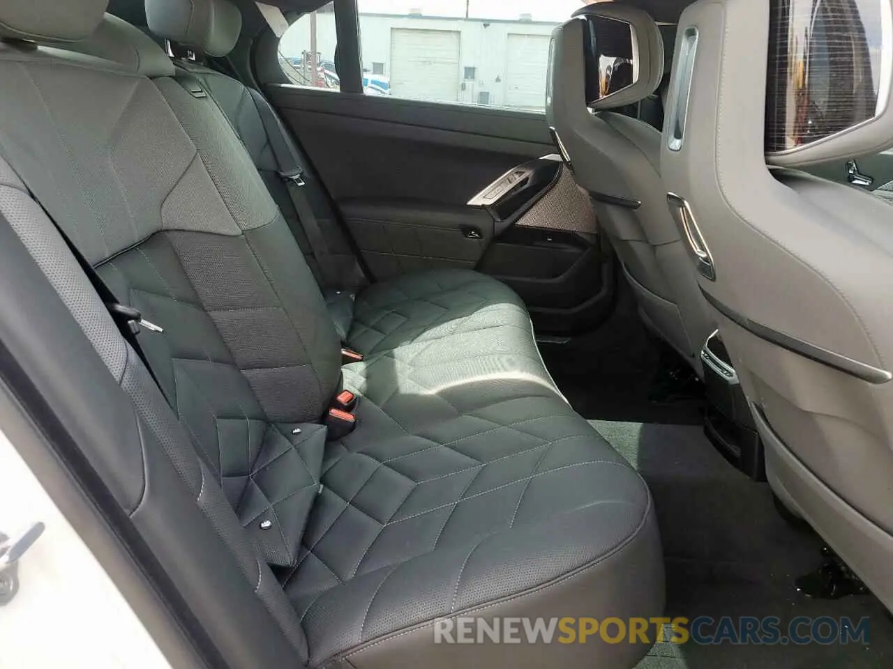 10 fotografías del automóvil dañado WBA23EH03SCT15620 BMW 7 SERIES 2025