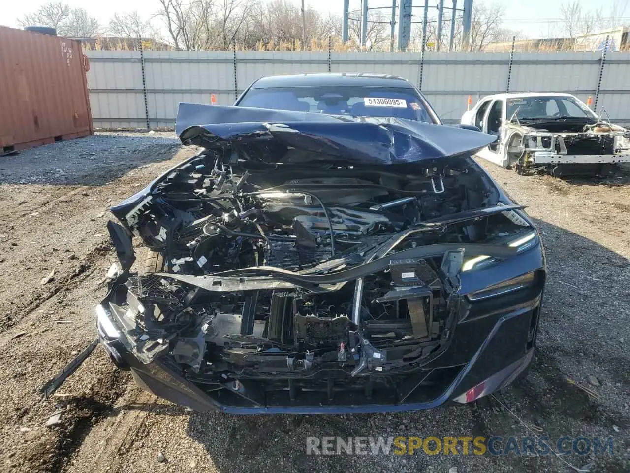 5 fotografías del automóvil dañado WBA33EH08SCU45591 BMW 7 SERIES 2025