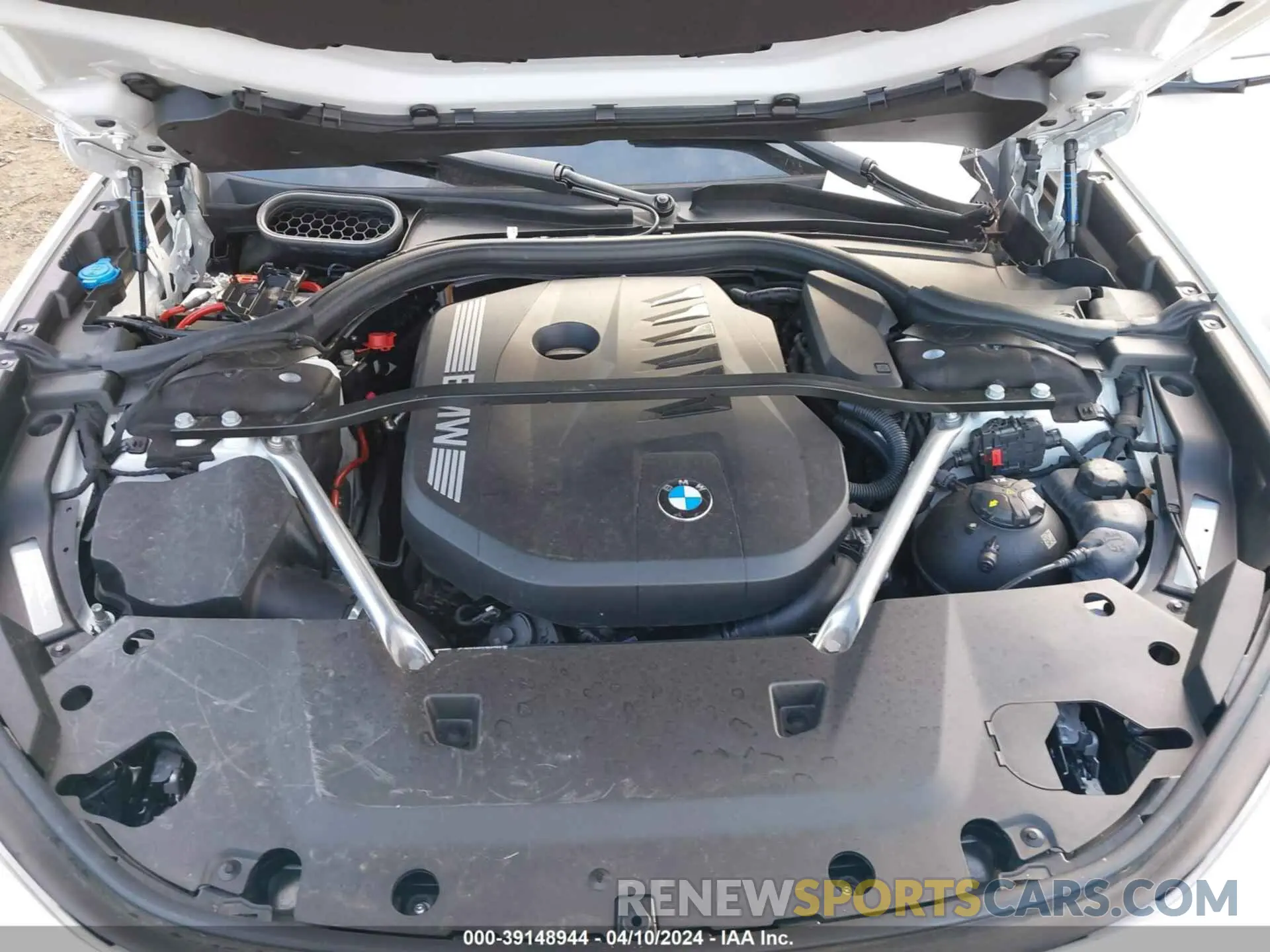 10 fotografías del automóvil dañado WBA23EH01PCL92686 BMW 740 2023