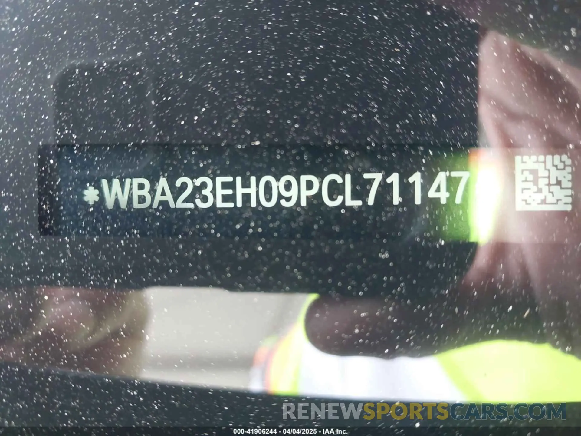 9 fotografías del automóvil dañado WBA23EH09PCL71147 BMW 740 2023