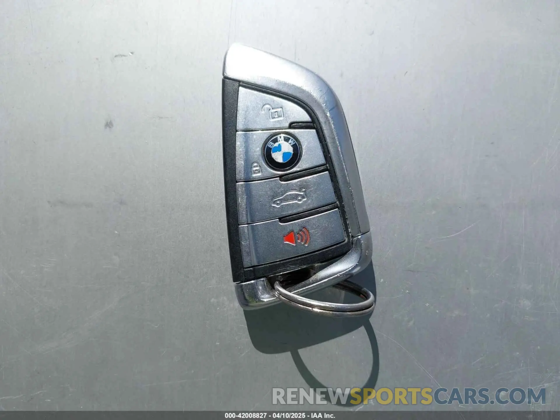 11 fotografías del automóvil dañado WBA7E2C53KB218375 BMW 740I 2019