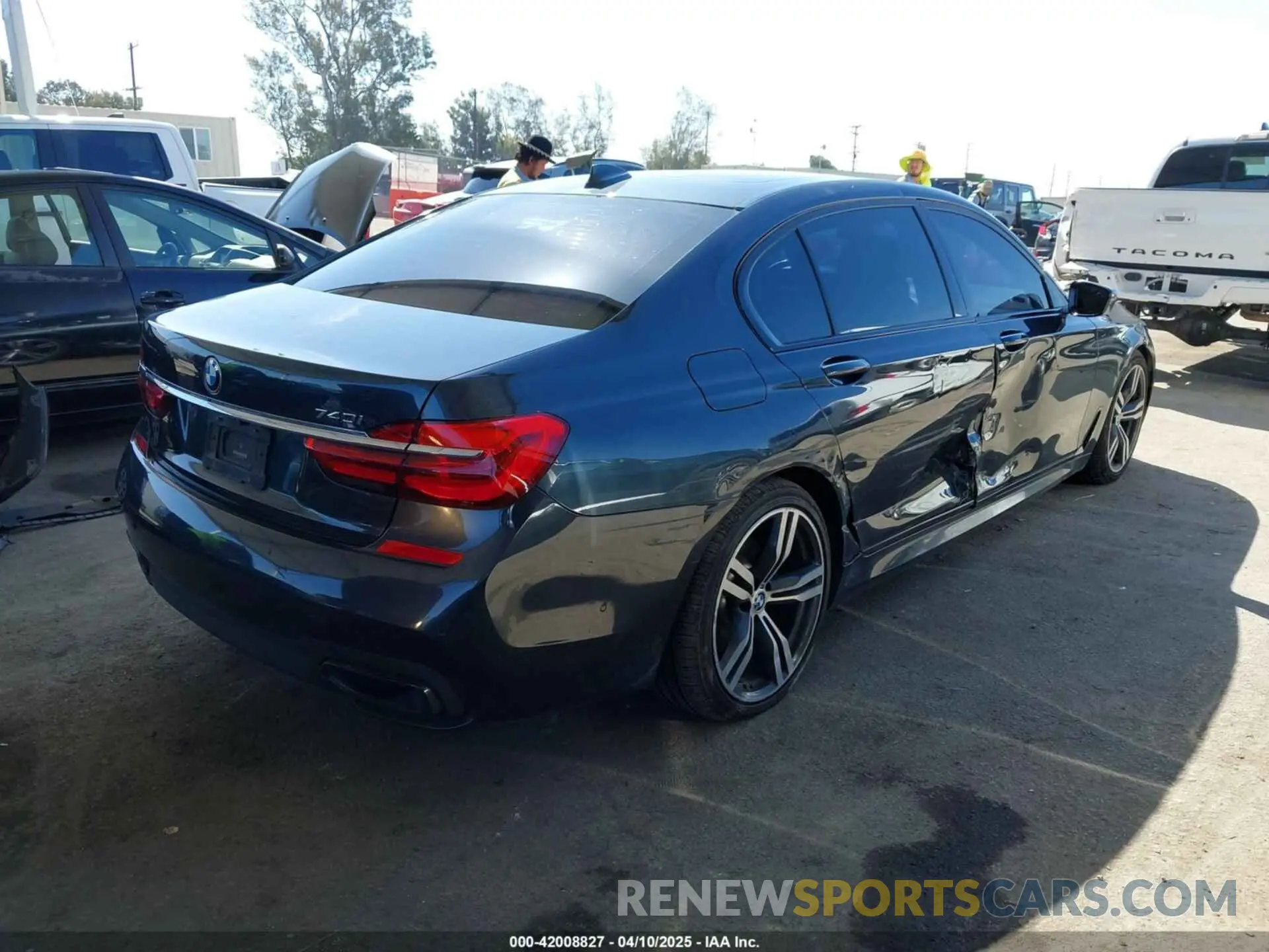 4 fotografías del automóvil dañado WBA7E2C53KB218375 BMW 740I 2019