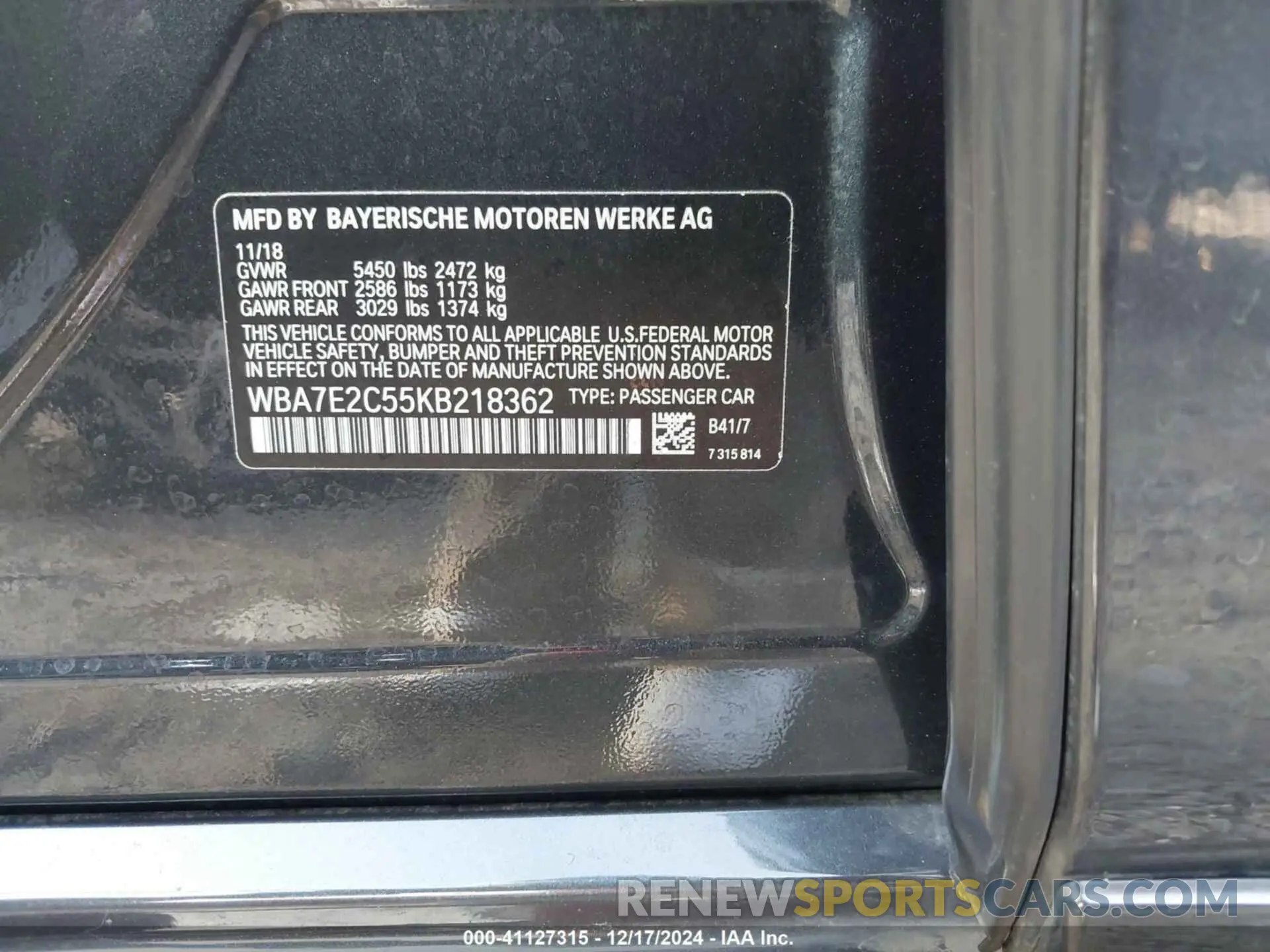 9 fotografías del automóvil dañado WBA7E2C55KB218362 BMW 740I 2019