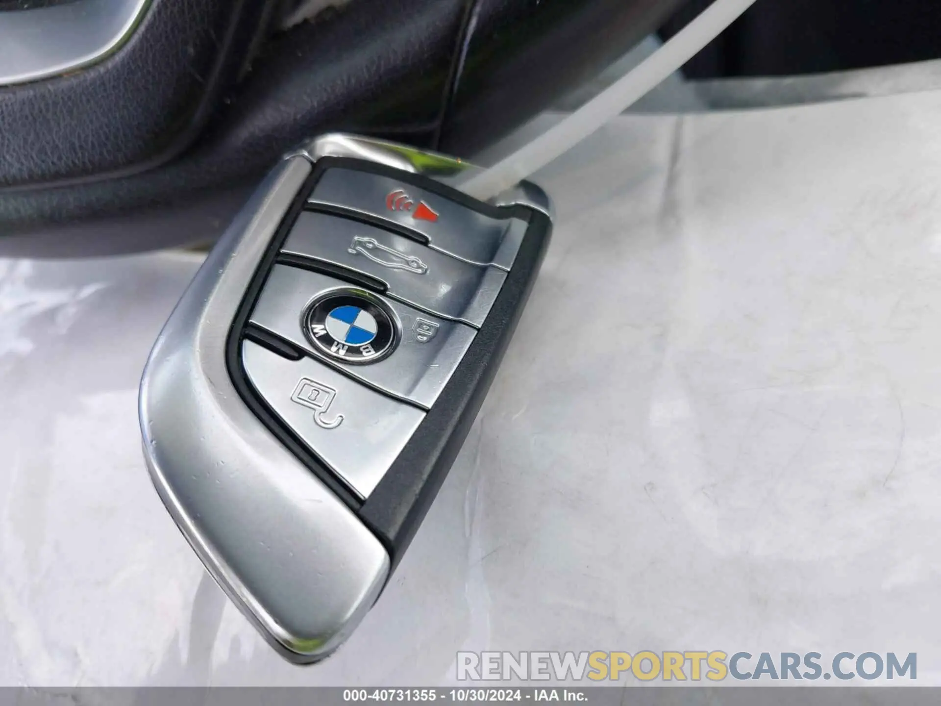 11 fotografías del automóvil dañado WBA7E2C56KB217625 BMW 740I 2019