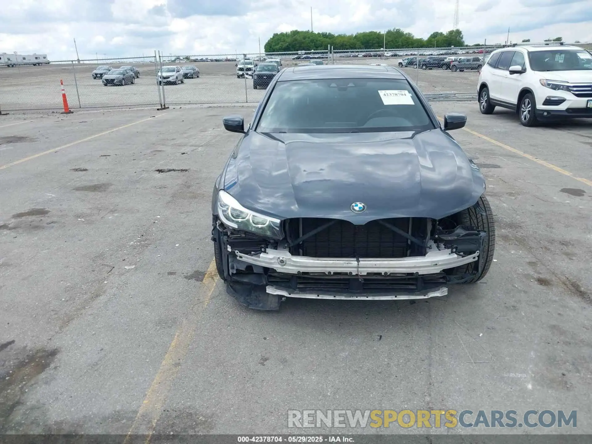 6 fotografías del automóvil dañado WBA7E2C57KB217844 BMW 740I 2019