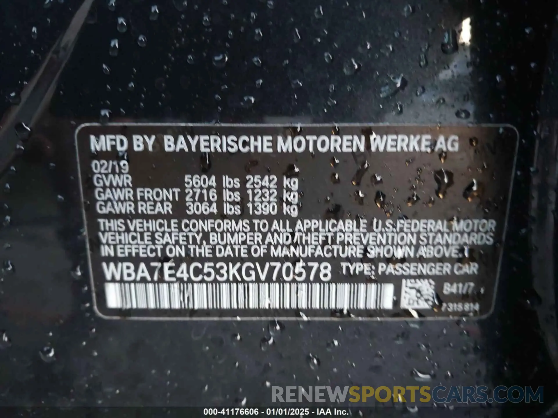9 fotografías del automóvil dañado WBA7E4C53KGV70578 BMW 740I 2019