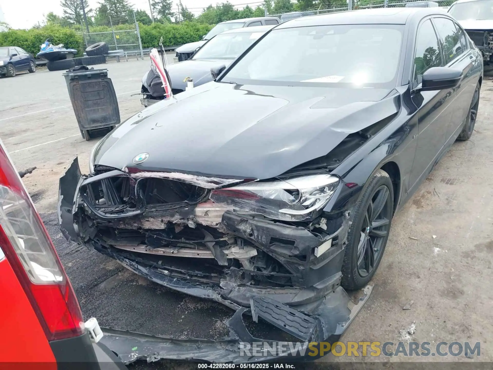 12 fotografías del automóvil dañado WBA7E4C54KGV28663 BMW 740I 2019