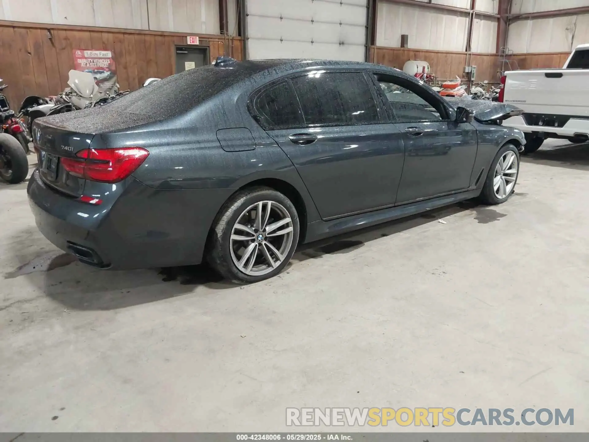4 fotografías del automóvil dañado WBA7E4C58KGV70088 BMW 740I 2019