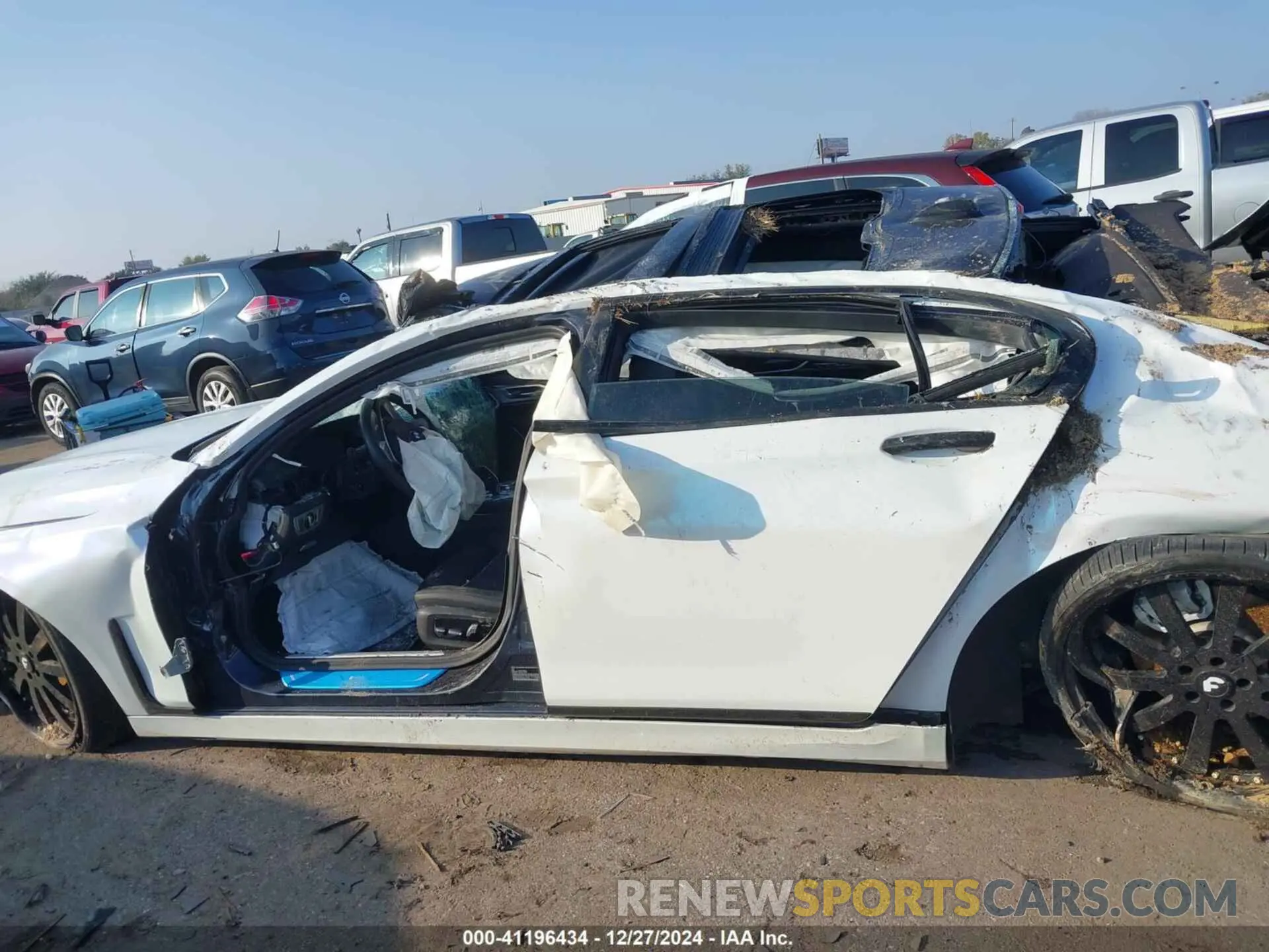 13 fotografías del automóvil dañado WBA7T2C05LGL17813 BMW 740I 2020