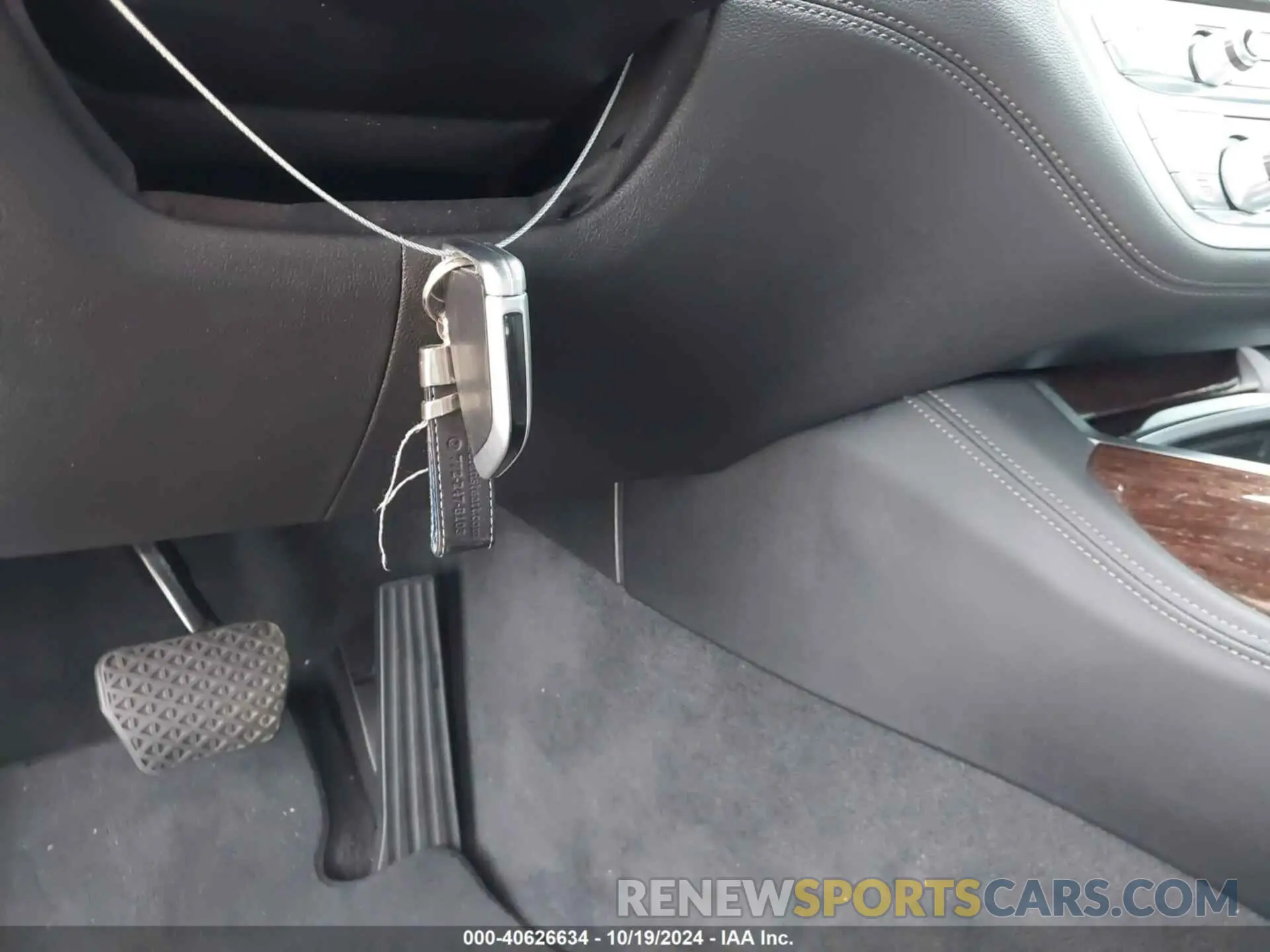 11 fotografías del automóvil dañado WBA7T2C08LCD27066 BMW 740I 2020