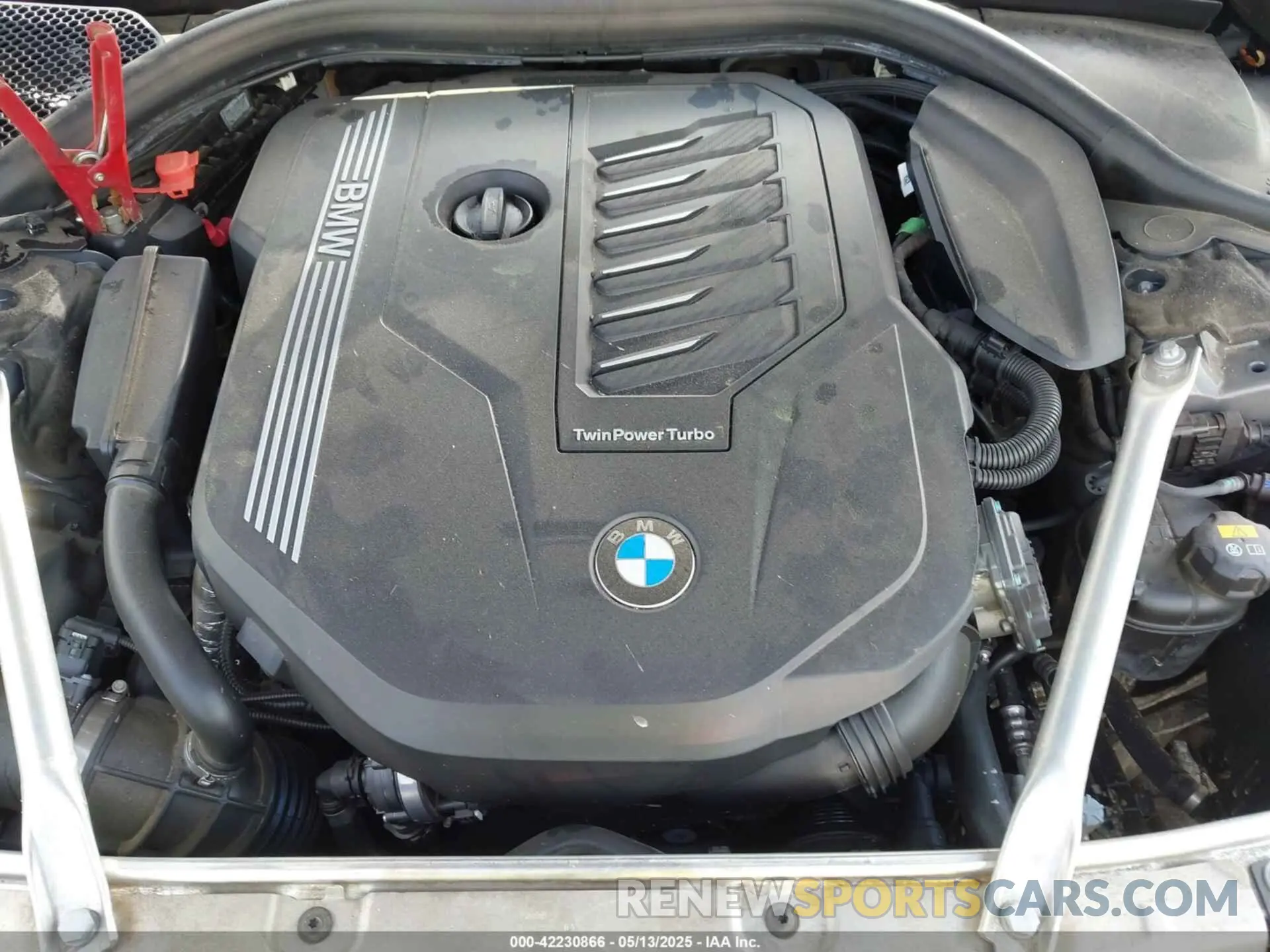 10 fotografías del automóvil dañado WBA7T2C0XLGF96842 BMW 740I 2020