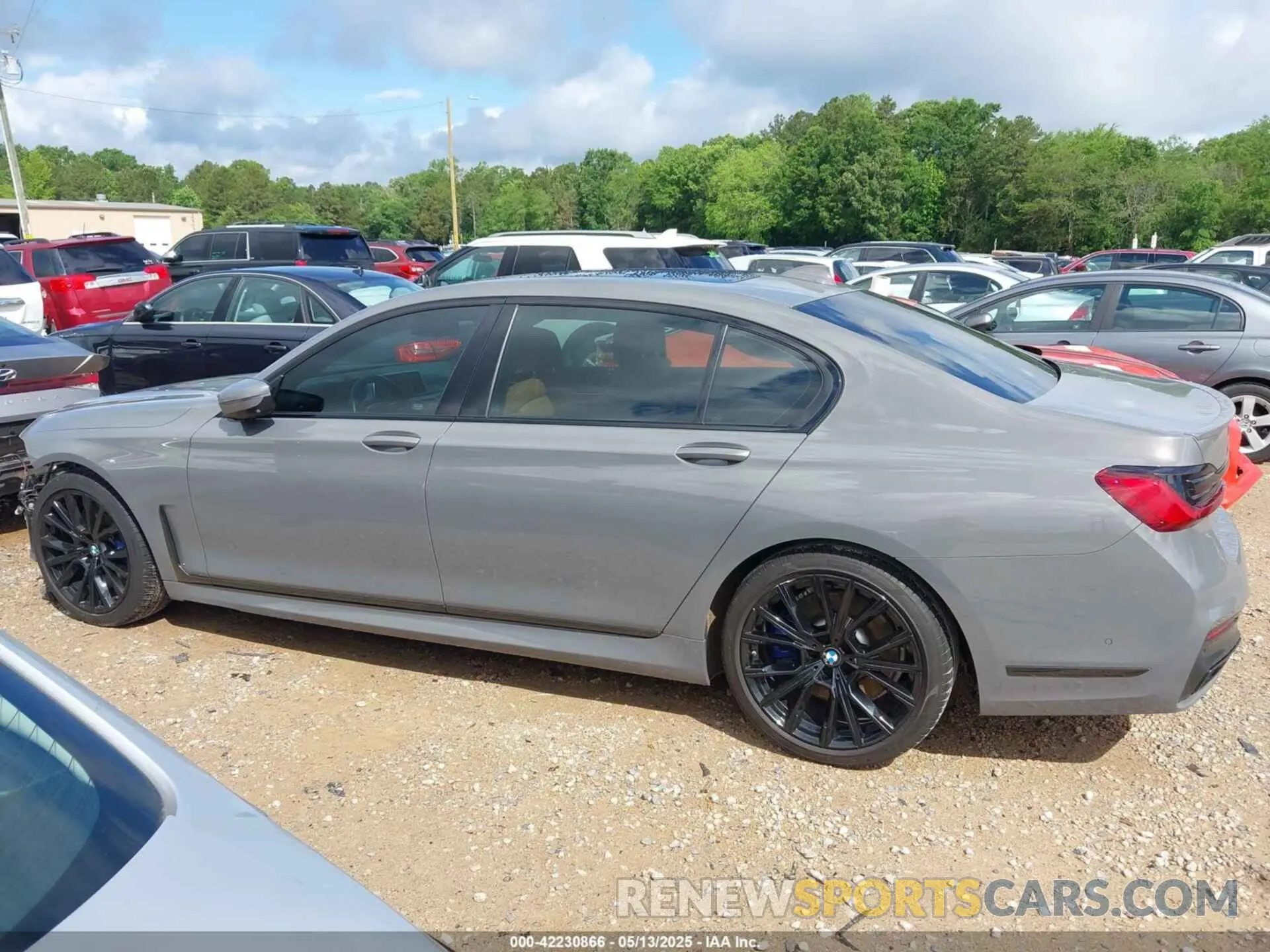 15 fotografías del automóvil dañado WBA7T2C0XLGF96842 BMW 740I 2020