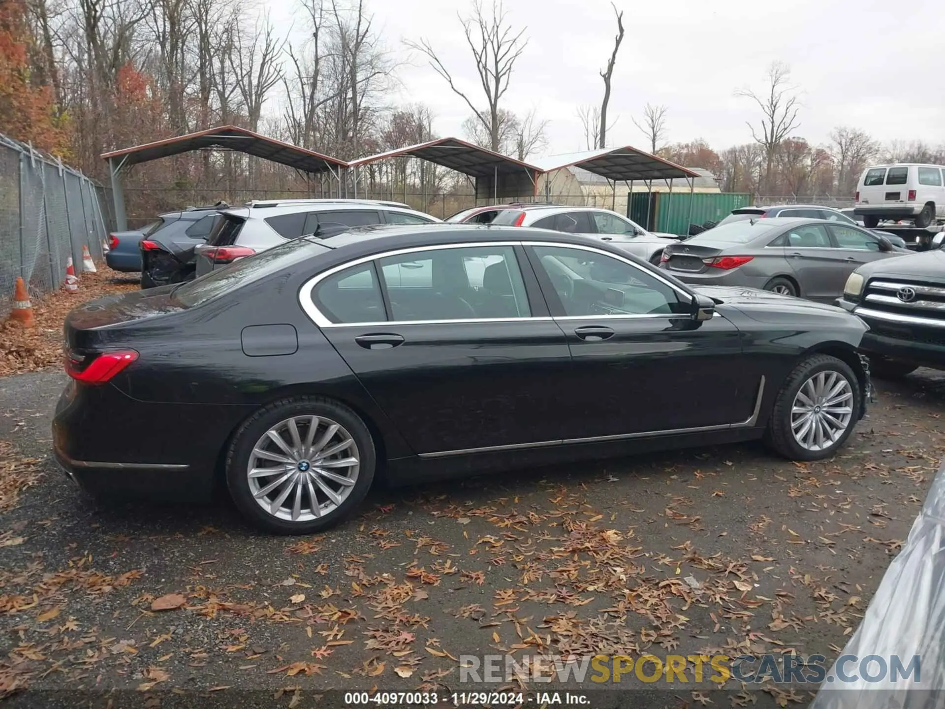13 fotografías del automóvil dañado WBA7T4C03LGF97312 BMW 740I 2020