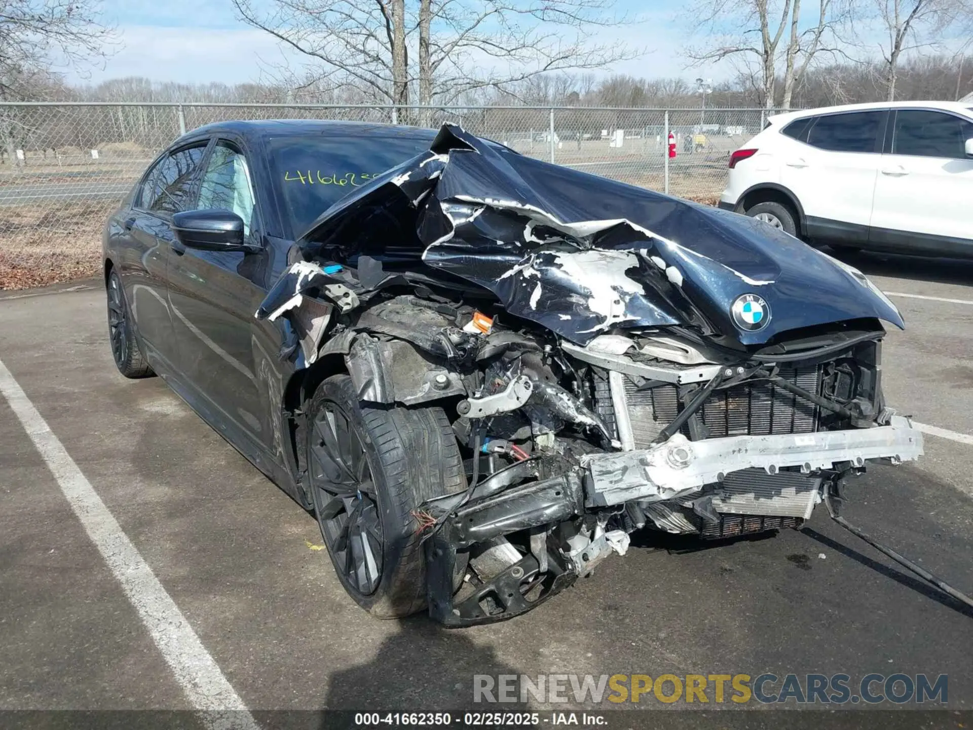 1 fotografías del automóvil dañado WBA7T2C03MCF58569 BMW 740I 2021