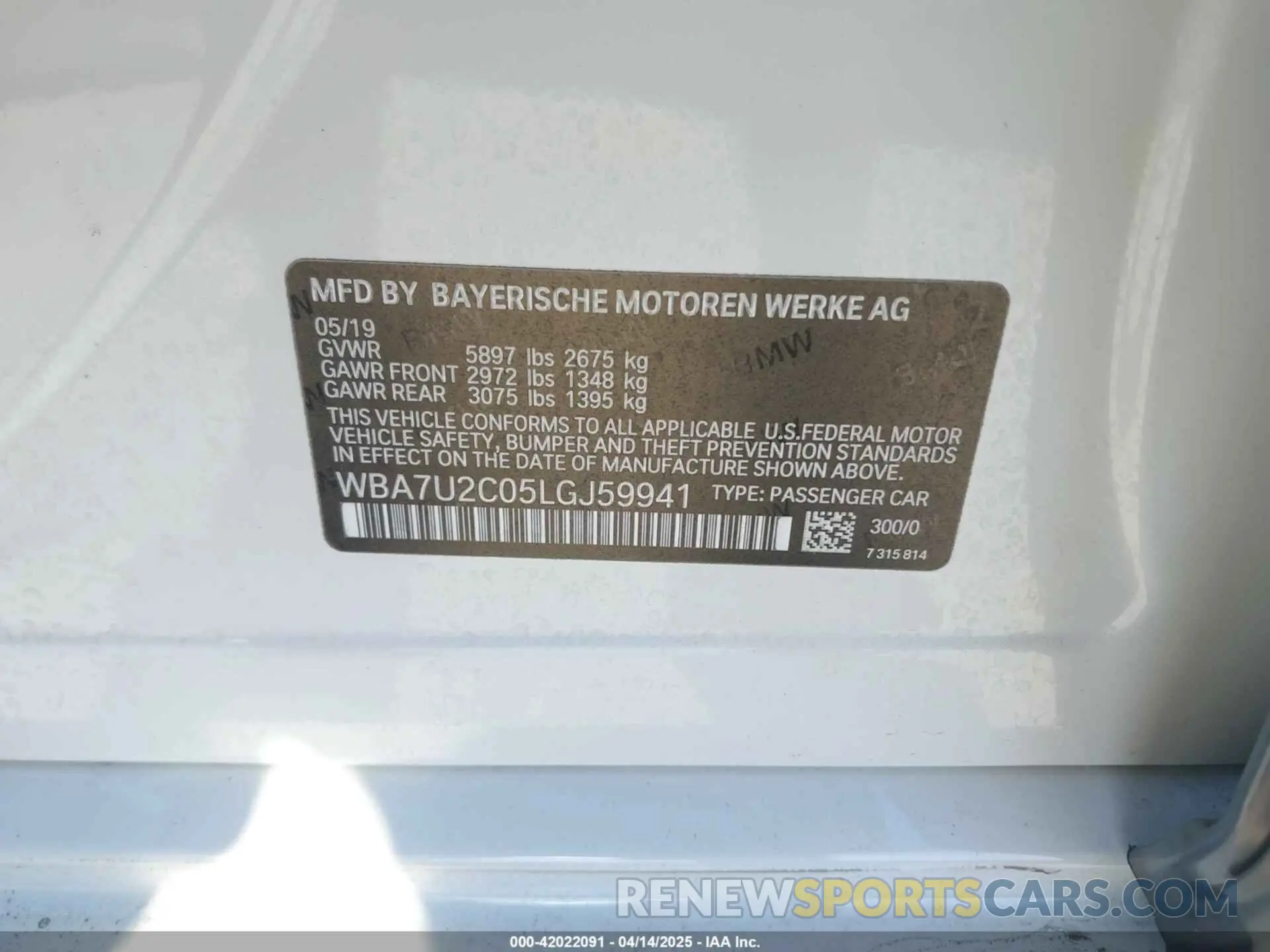 9 fotografías del automóvil dañado WBA7U2C05LGJ59941 BMW 750I 2020