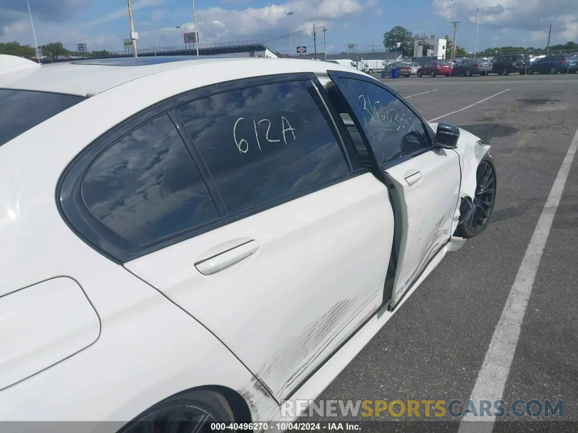 18 fotografías del automóvil dañado WBA7U2C0XLGM26880 BMW 750I 2020