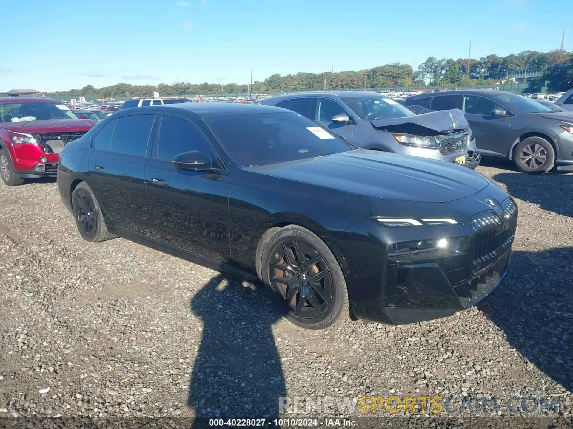 1 fotografías del automóvil dañado WBA33EJ05PCM66819 BMW 760 2023