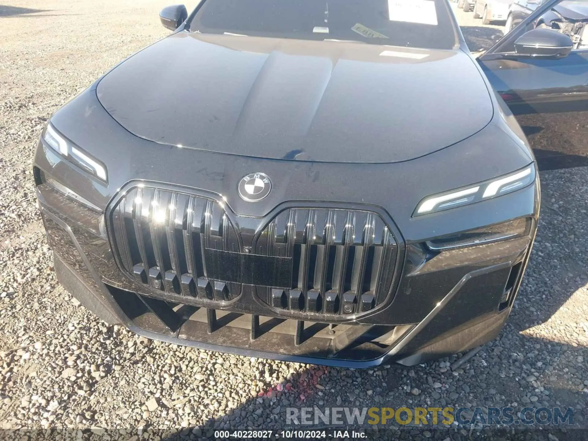 6 fotografías del automóvil dañado WBA33EJ05PCM66819 BMW 760 2023