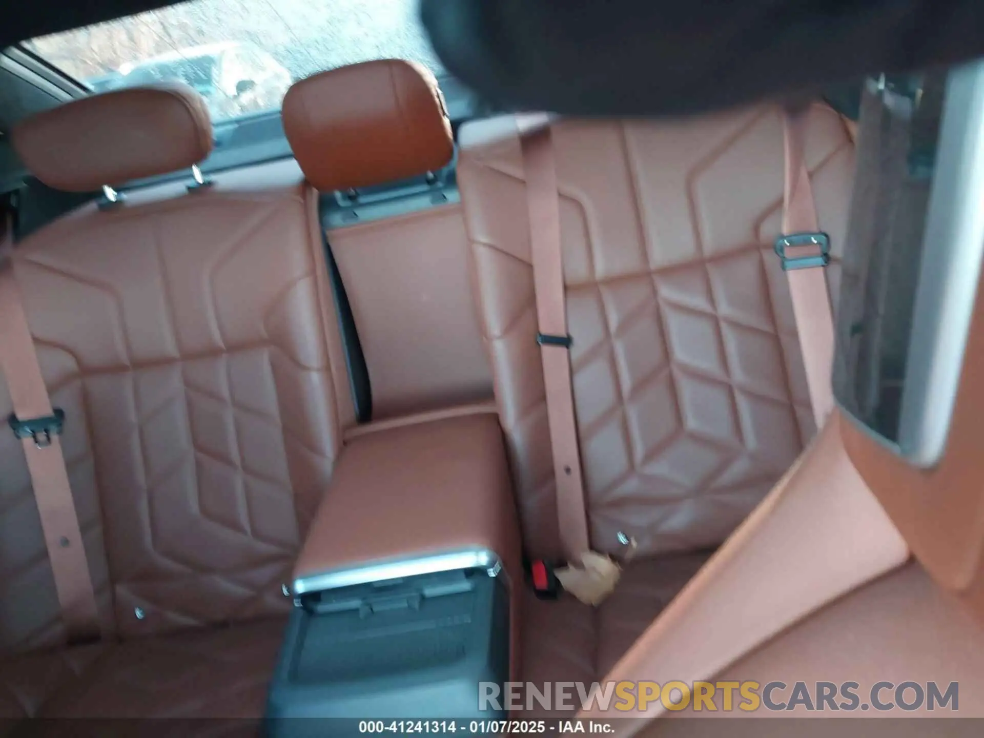8 fotografías del automóvil dañado WBA33EJ06PCM26281 BMW 760 2023
