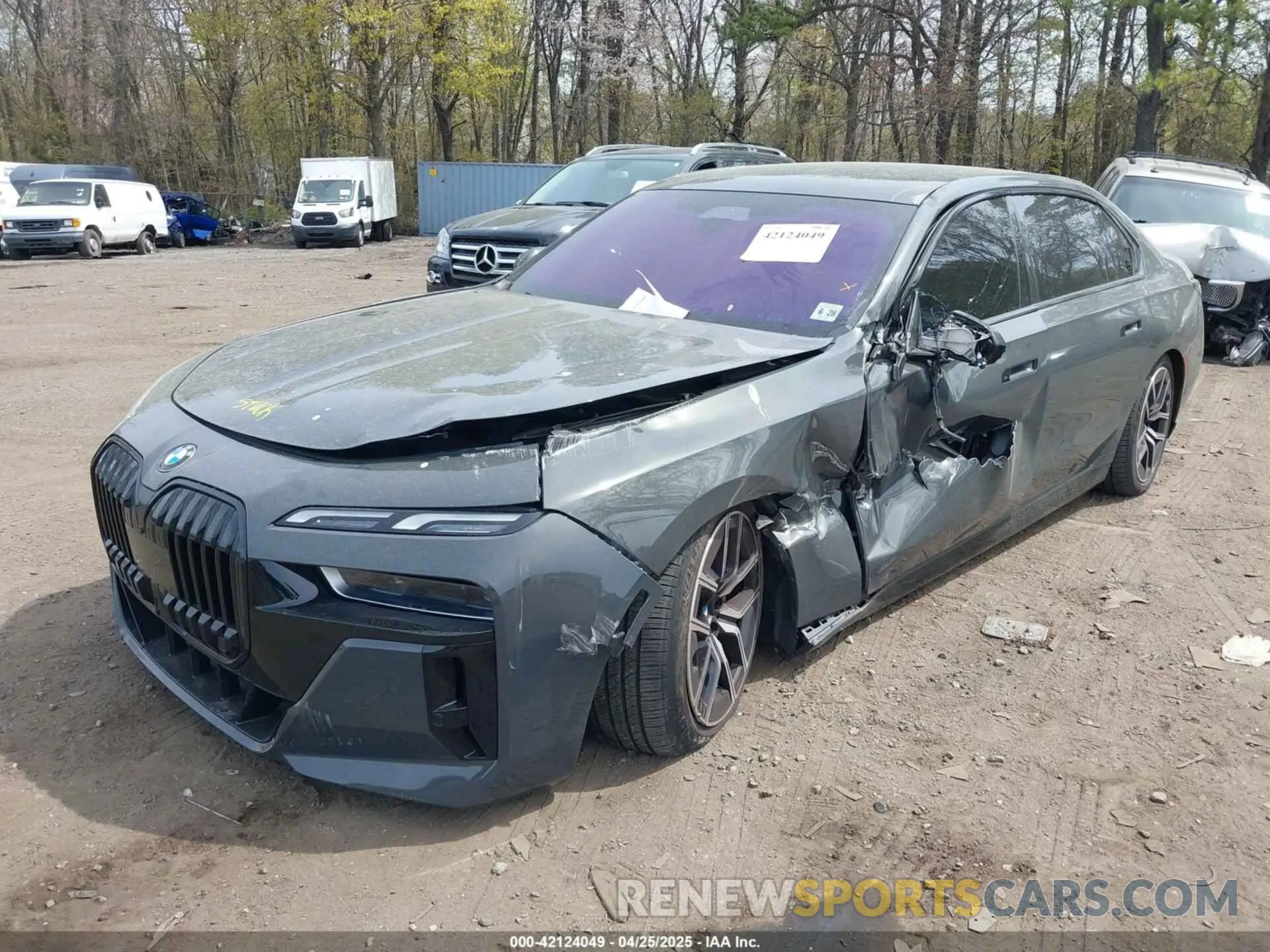 2 fotografías del automóvil dañado WBA33EJ06PCN52270 BMW 760 2023