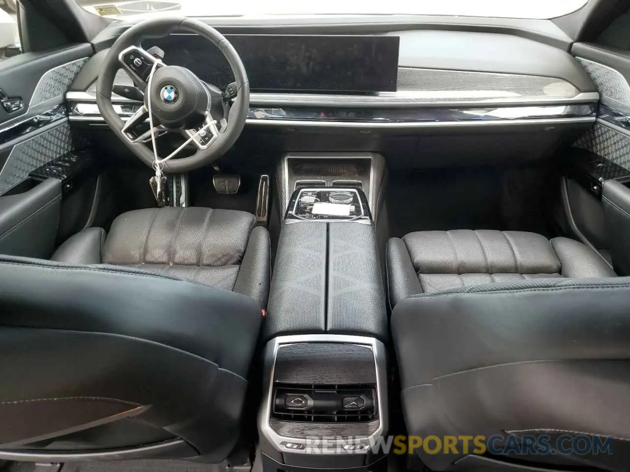 8 fotografías del automóvil dañado WBA33EJ05PCM02683 BMW 760 XI 2023