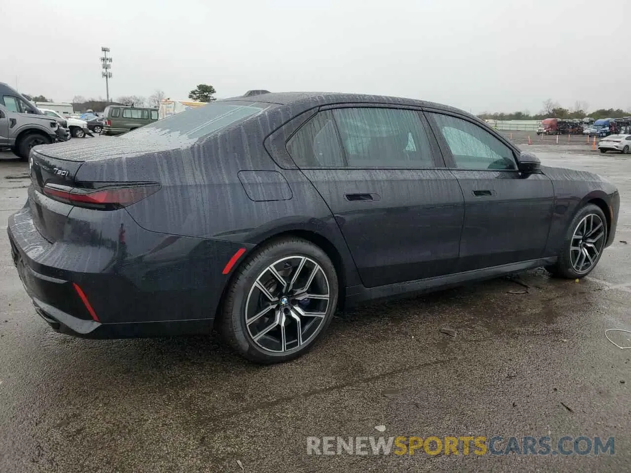 3 fotografías del automóvil dañado WBA33EJ08PCN83956 BMW 760 XI 2023