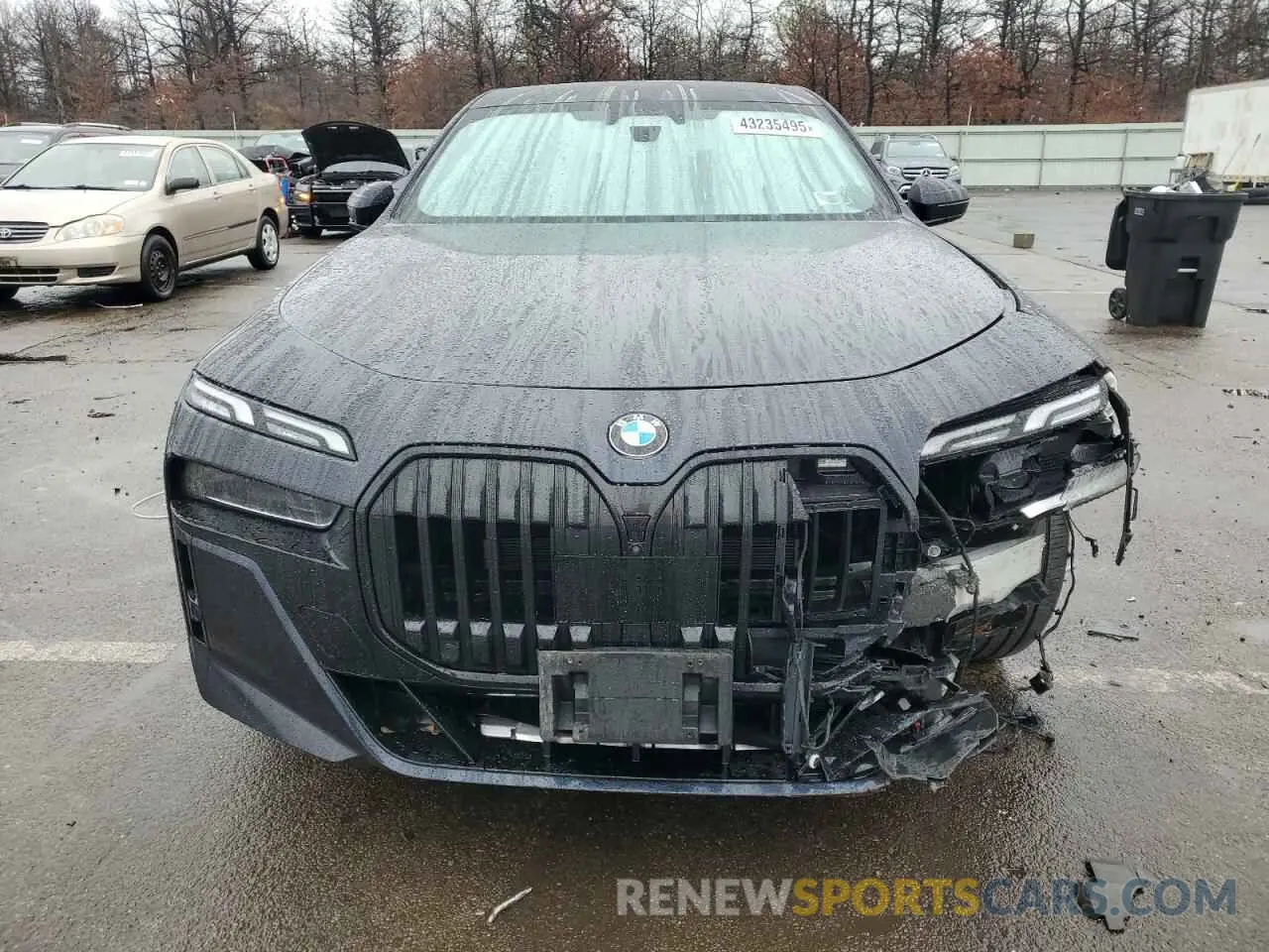 5 fotografías del automóvil dañado WBA33EJ08PCN83956 BMW 760 XI 2023