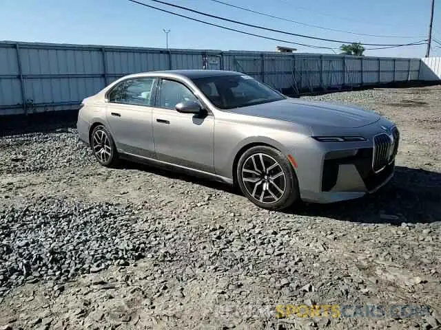 13 fotografías del automóvil dañado WBA33EJ03RCR99996 BMW 760 XI 2024