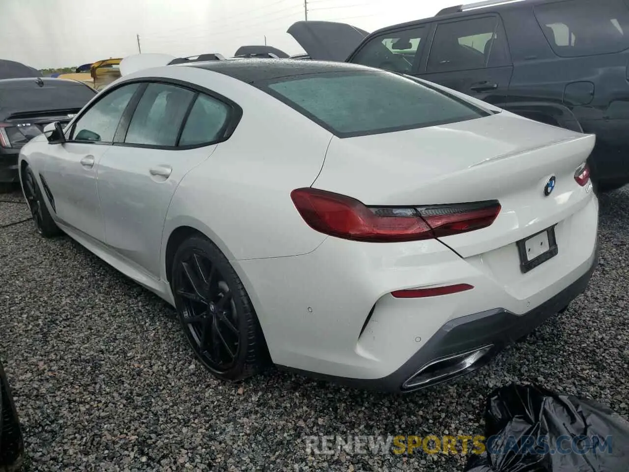 2 fotografías del automóvil dañado WBAGV2C03LCD46828 BMW 8 SERIES 2020