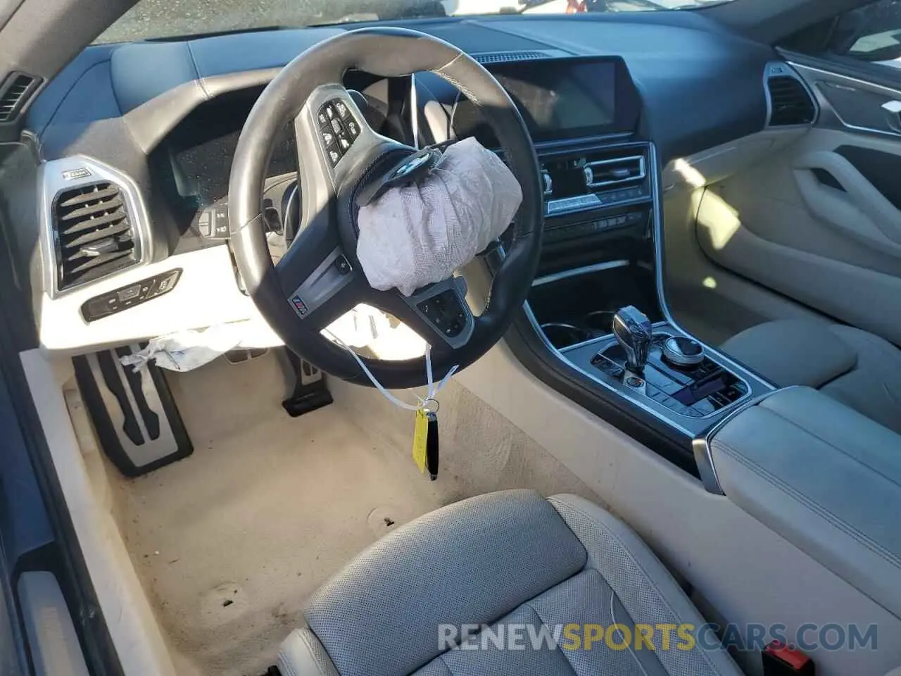 8 fotografías del automóvil dañado WBADZ2C00NCJ36954 BMW 8 SERIES 2022