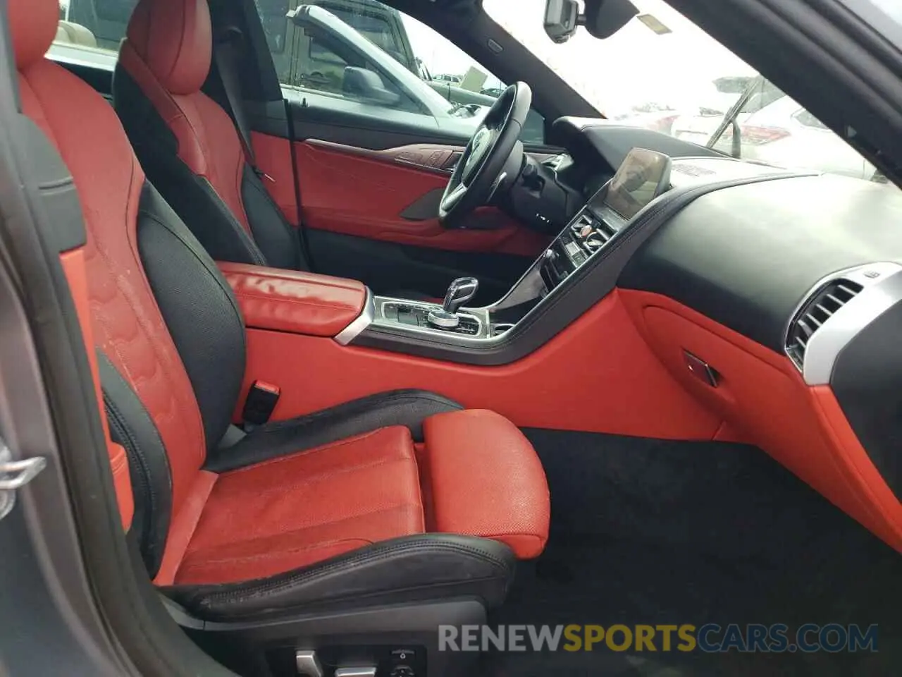 5 fotografías del automóvil dañado WBAGV2C03NCH48934 BMW 8 SERIES 2022