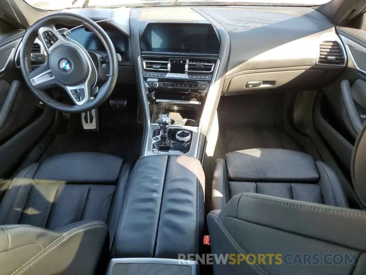 8 fotografías del automóvil dañado WBAGV2C04NCJ34178 BMW 8 SERIES 2022