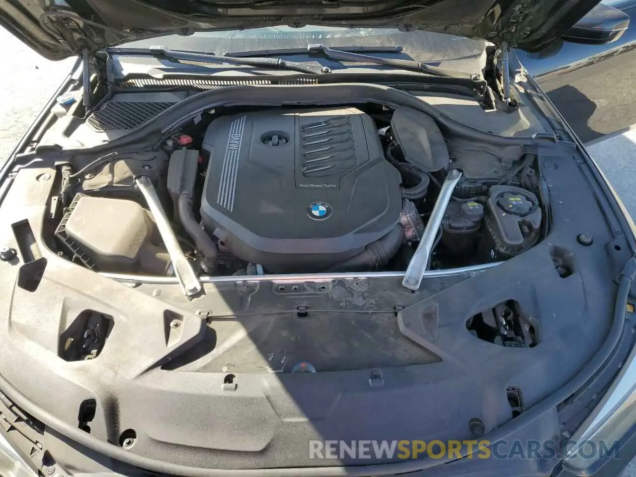 11 fotografías del automóvil dañado WBAGV2C0XNCG99912 BMW 8 SERIES 2022