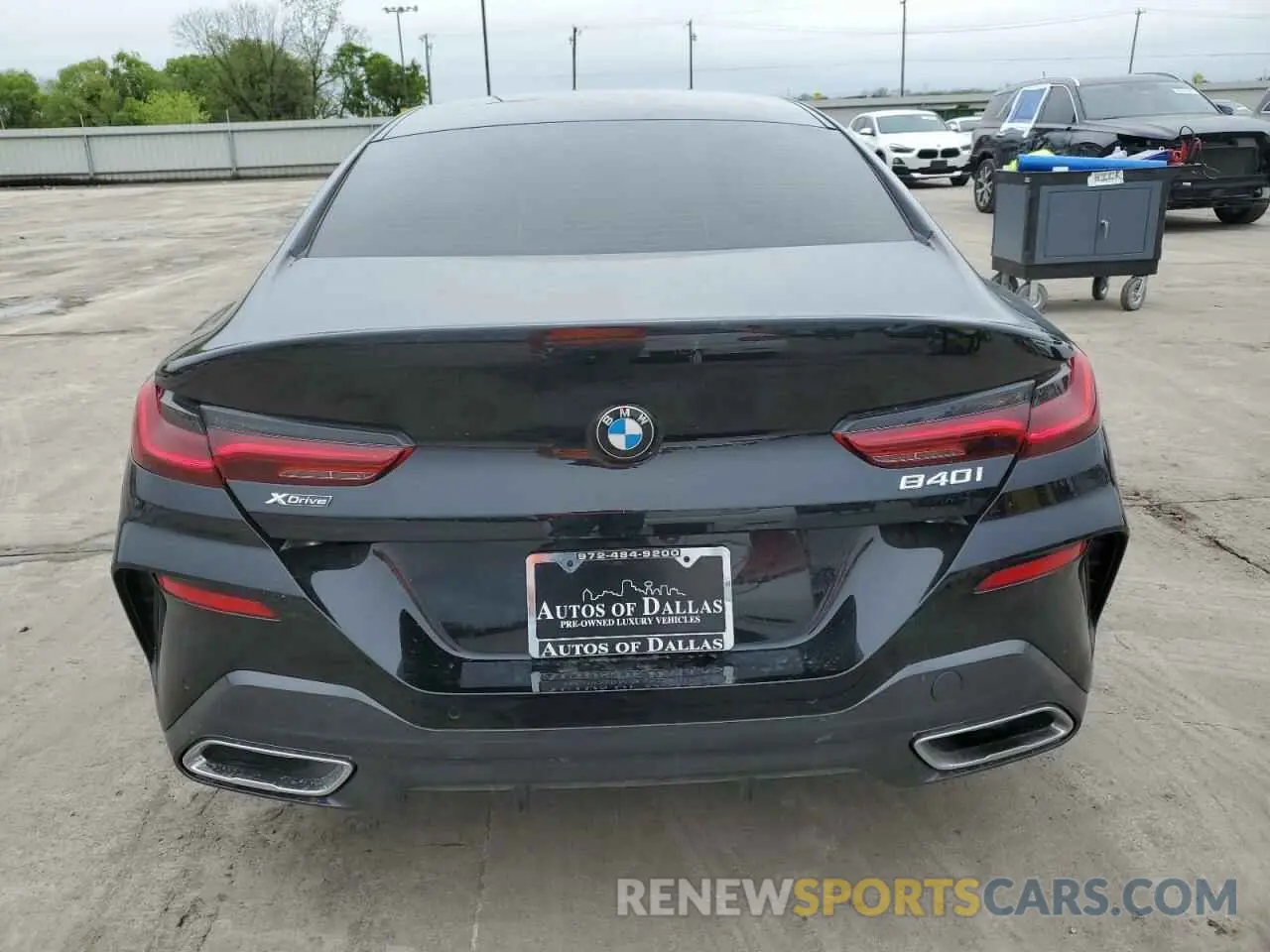 6 fotografías del automóvil dañado WBAGV4C01NCH18603 BMW 8 SERIES 2022