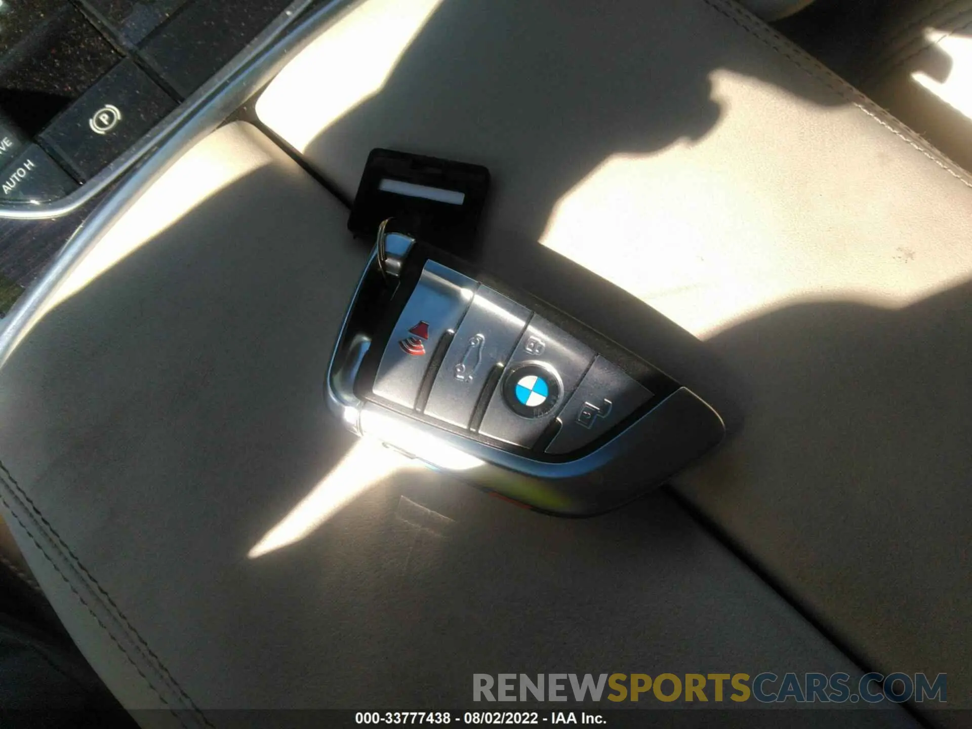 11 fotografías del automóvil dañado WBAGV8C04NCK23719 BMW 8 SERIES 2022
