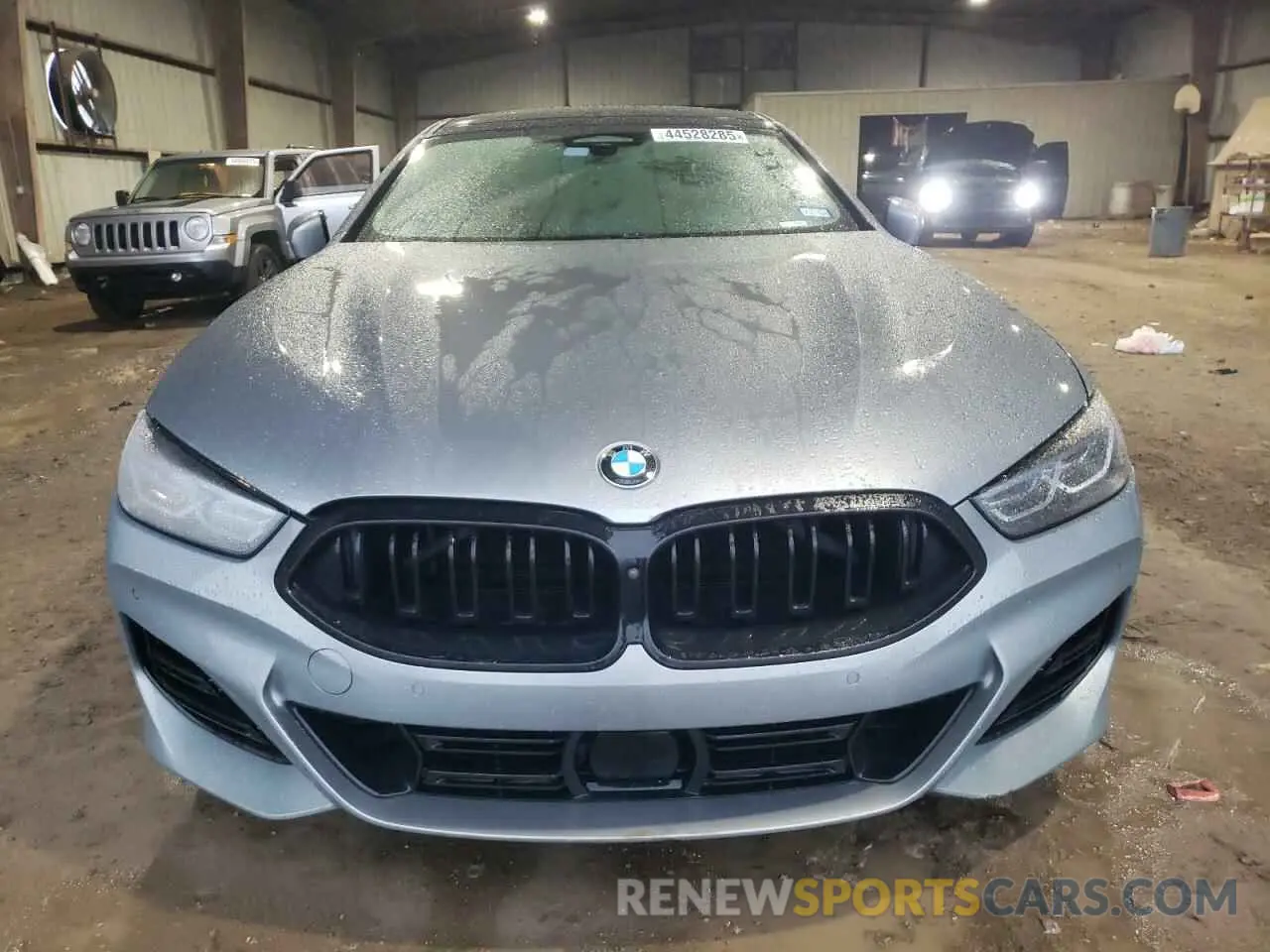 5 fotografías del automóvil dañado WBAGV2C06PCM19659 BMW 8 SERIES 2023