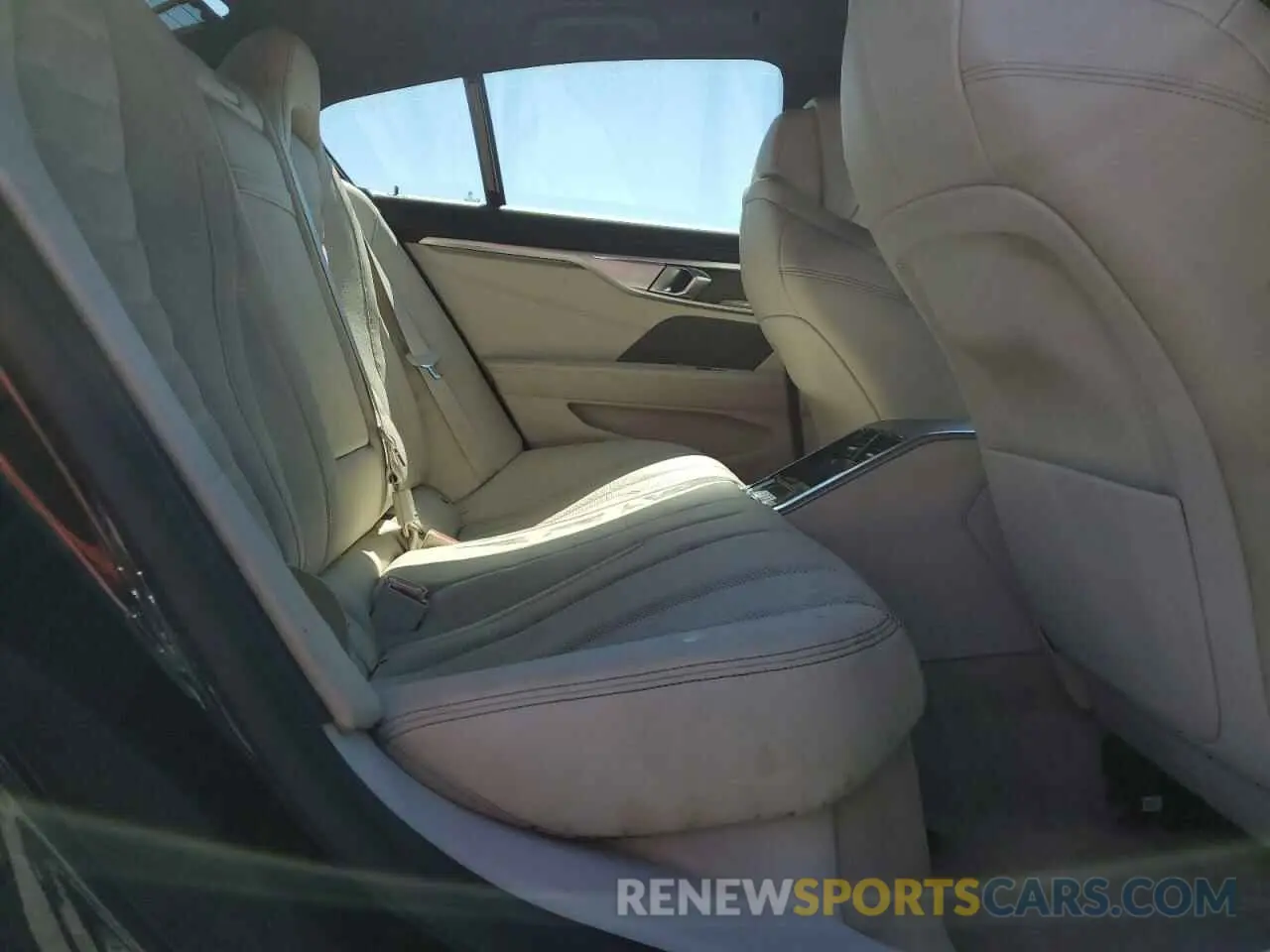 10 fotografías del automóvil dañado WBAGV2C00SCS41384 BMW 8 SERIES 2025