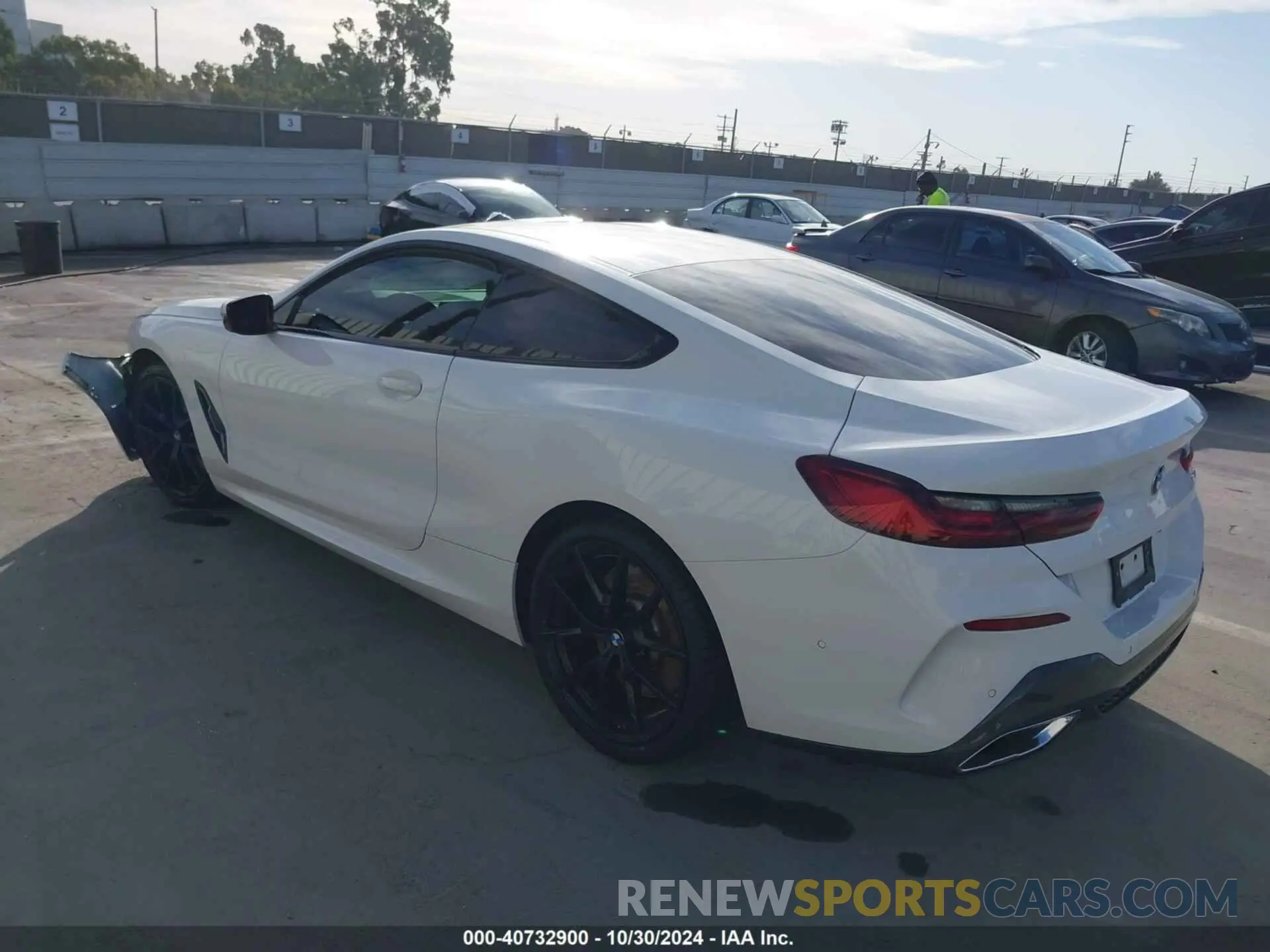 3 fotografías del automóvil dañado WBAAE2C0XNCJ48043 BMW 840 2022