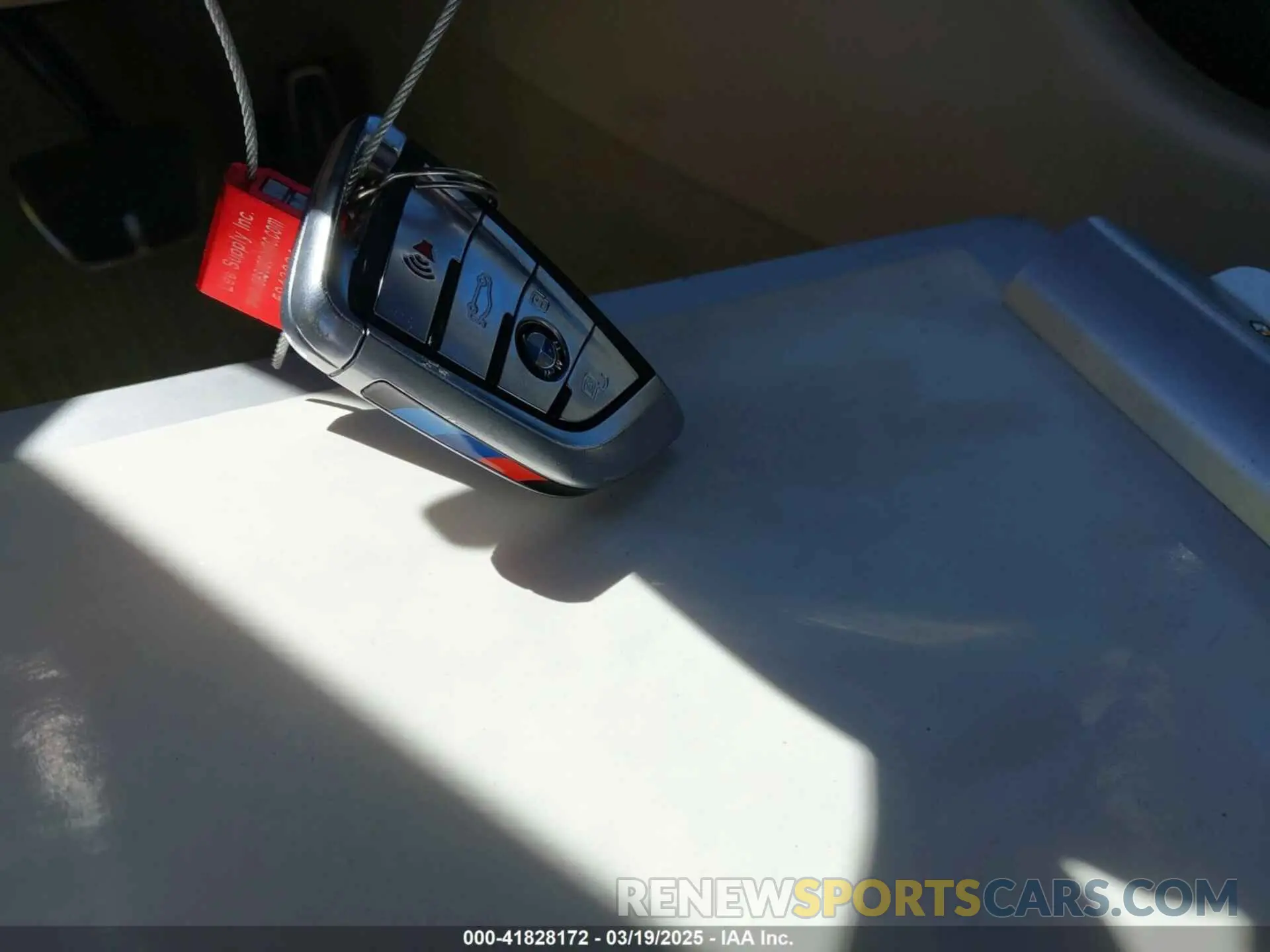 11 fotografías del automóvil dañado WBADZ4C02NCH76601 BMW 840 2022
