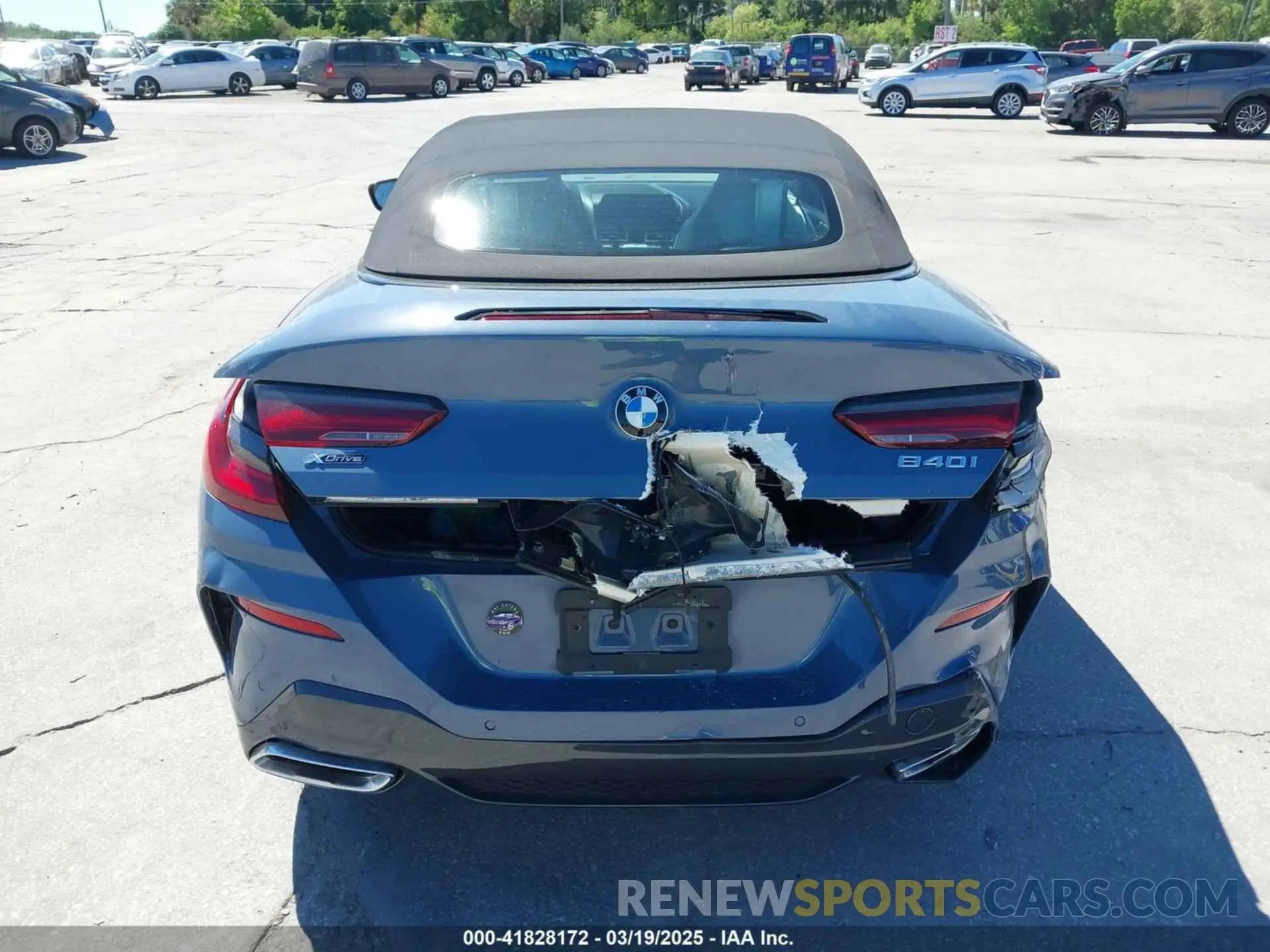 16 fotografías del automóvil dañado WBADZ4C02NCH76601 BMW 840 2022