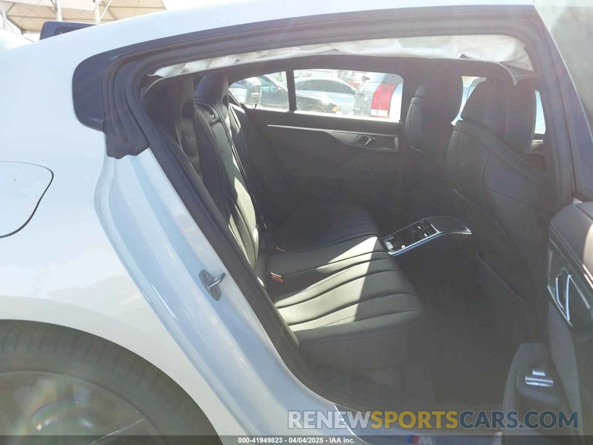 8 fotografías del automóvil dañado WBAGV2C06RCR88952 BMW 840 GRAN COUPE 2024