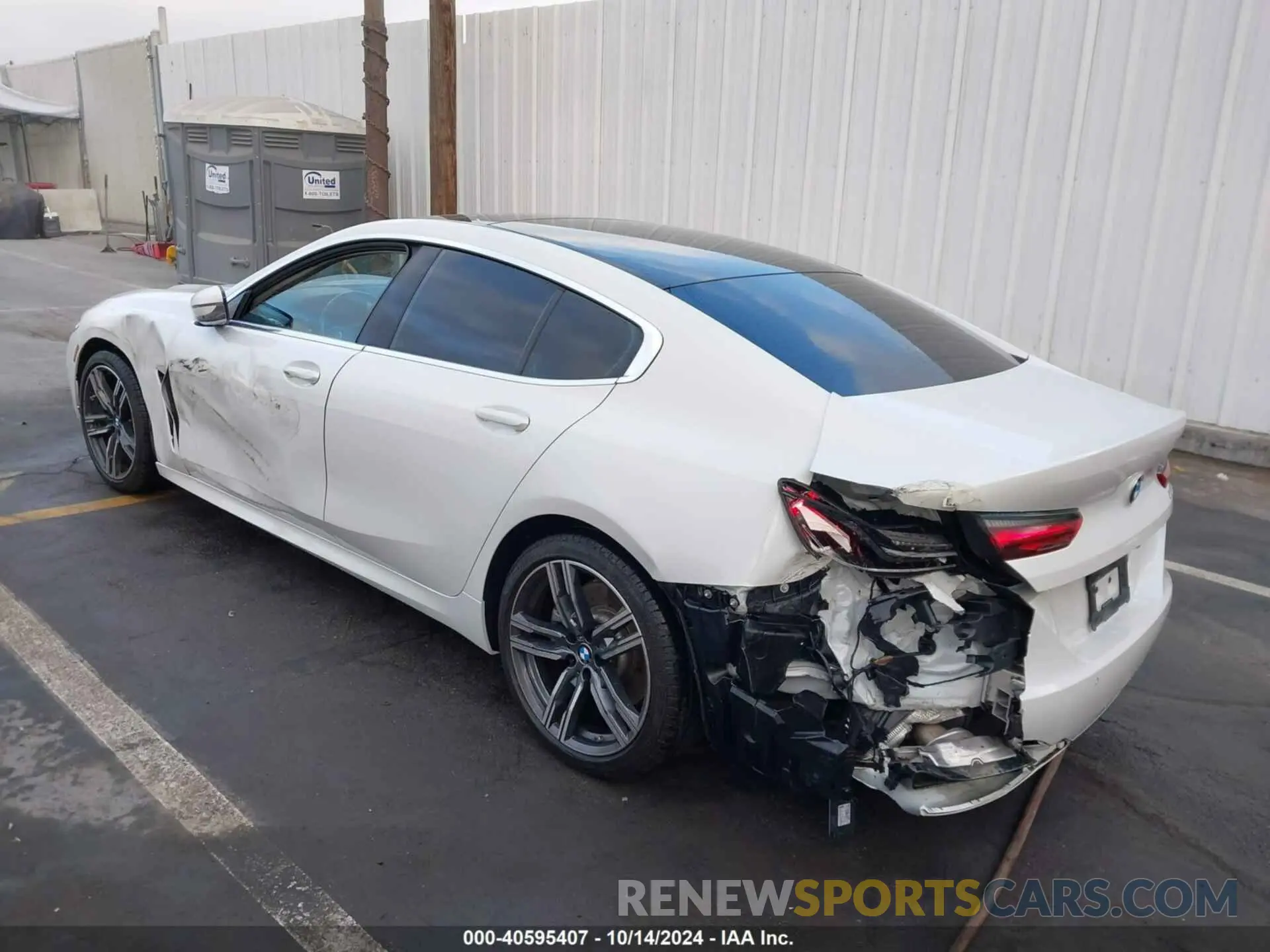 3 fotografías del automóvil dañado WBAGV2C06LCD43468 BMW 840I 2020