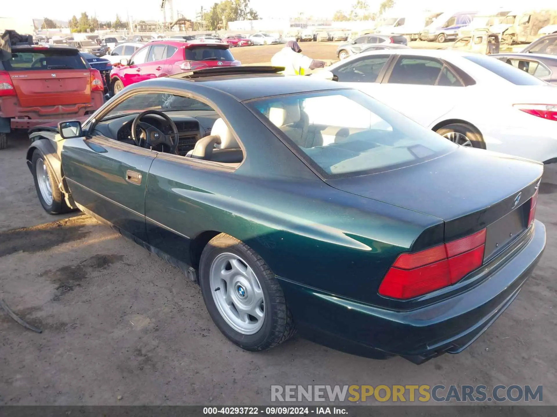 3 fotografías del automóvil dañado WBAEG4325SCD05033 BMW 850 1995