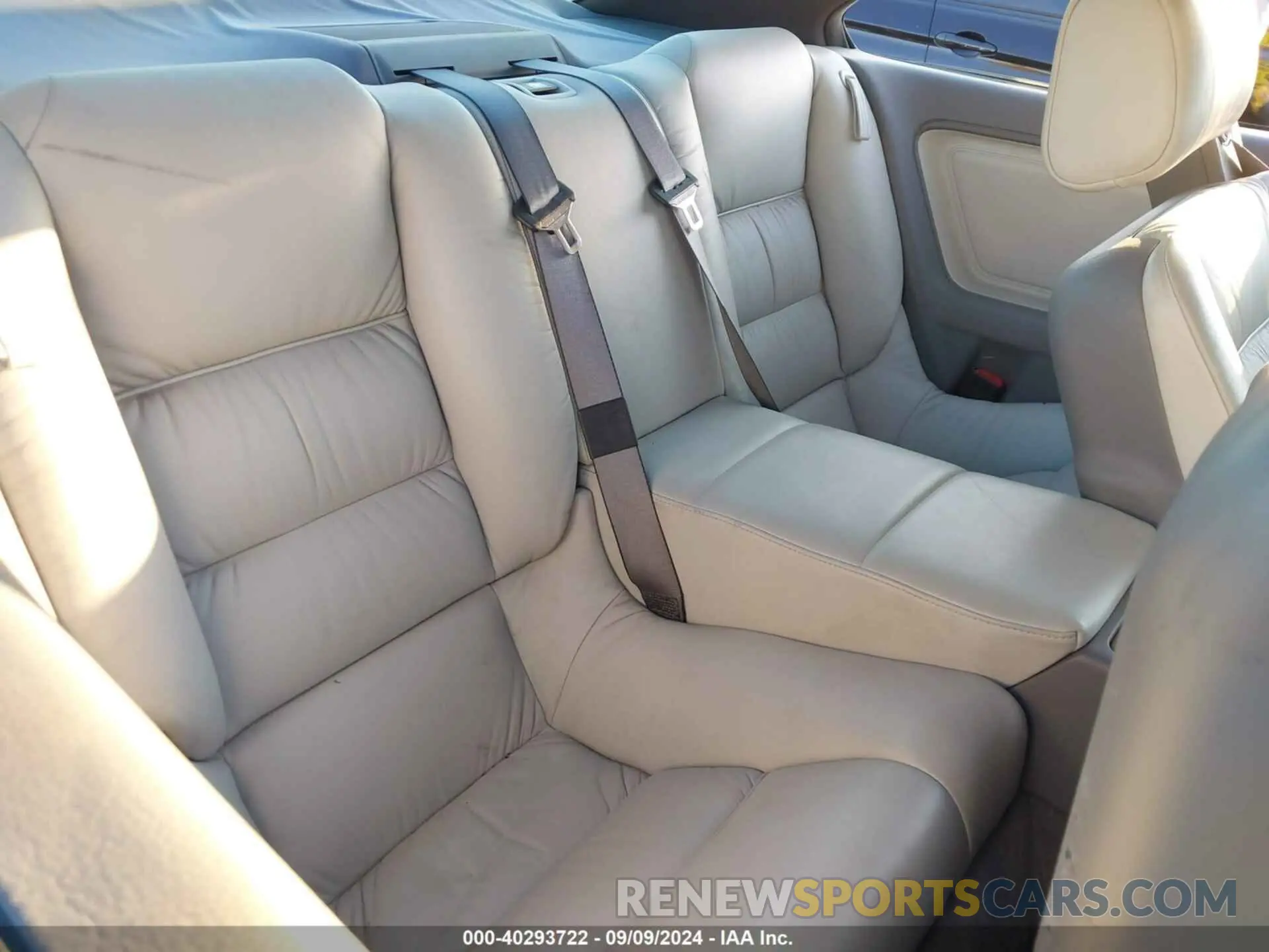 8 fotografías del automóvil dañado WBAEG4325SCD05033 BMW 850 1995