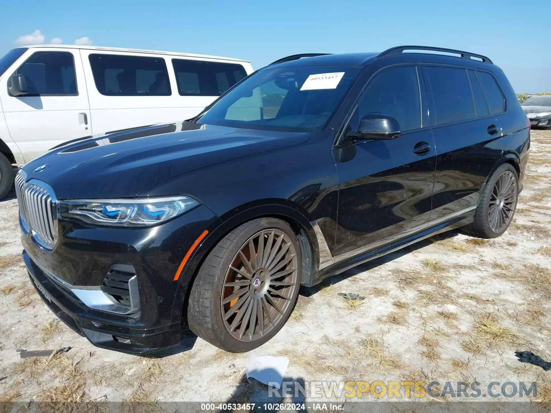 2 fotografías del automóvil dañado 5UXCX6C19M9G78233 BMW ALPINA XB7 2021
