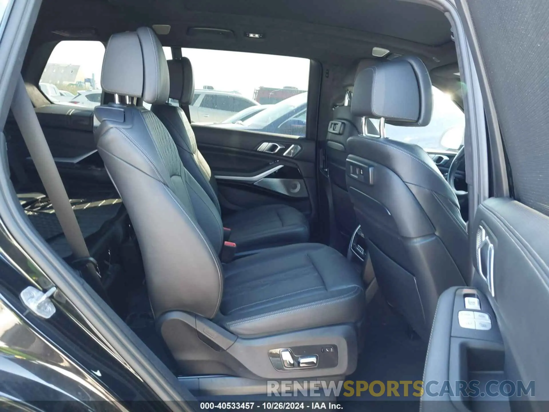 8 fotografías del automóvil dañado 5UXCX6C19M9G78233 BMW ALPINA XB7 2021