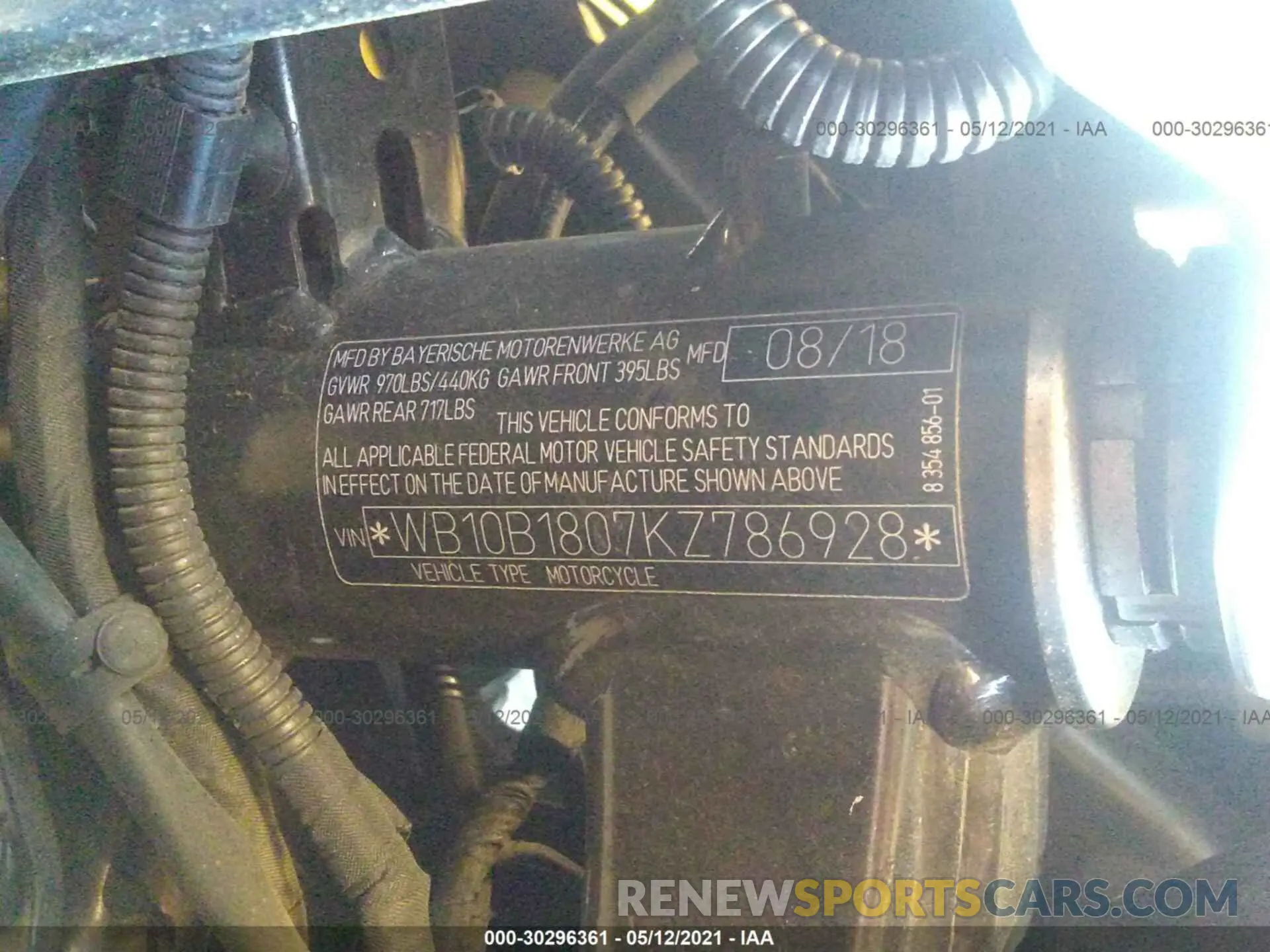 10 fotografías del automóvil dañado WB10B1807KZ786928 BMW F 750 2019